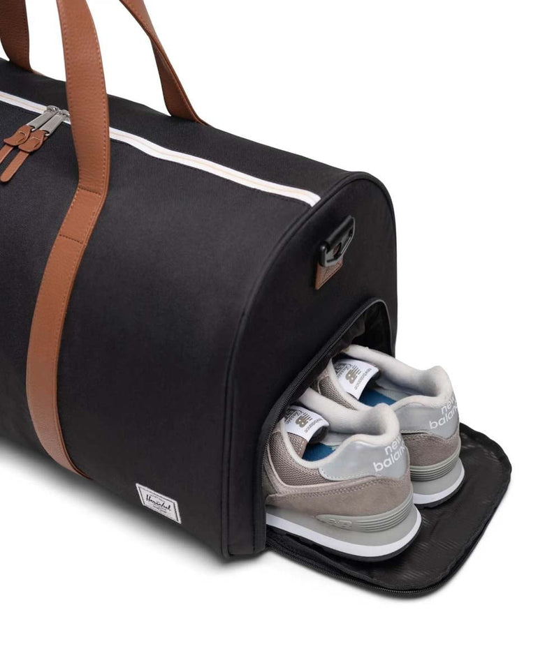 Herschel Novel Duffle - Black