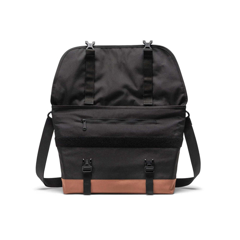 Herschel Cove Messenger - Black/Saddle Brown