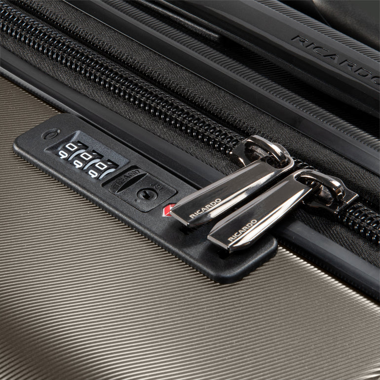 Ricardo Beverly Hills Montecito 2.0 Hardside Carry-On Expandable Spinner Luggage