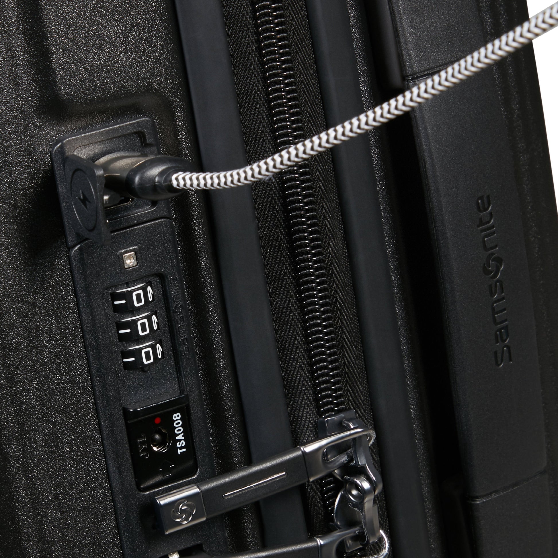 Samsonite Nuon Expandable Carry On Luggage