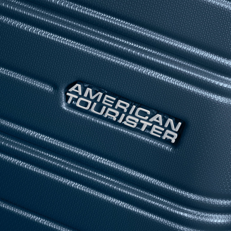 American Tourister High Turn Spinner 2-Piece Luggage Set (Carry-On & Medium)