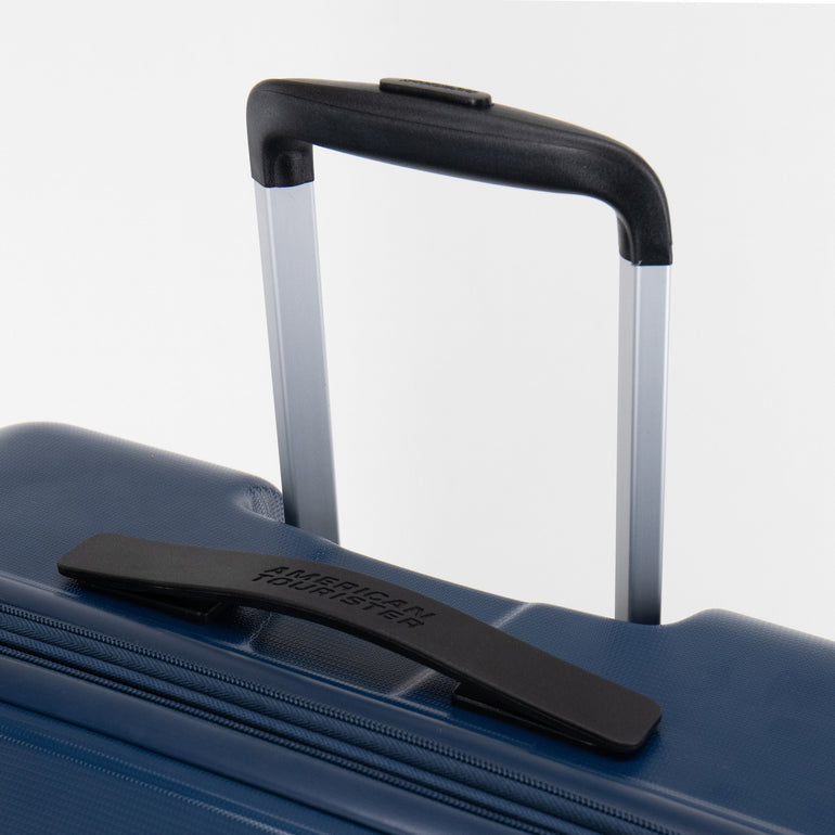 American Tourister High Turn Spinner 2-Piece Luggage Set (Carry-On & Medium)