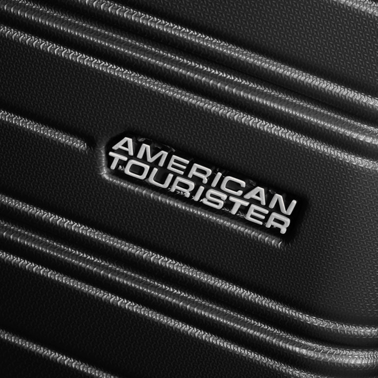 American Tourister High Turn Spinner 2-Piece Luggage Set (Carry-On & Medium)