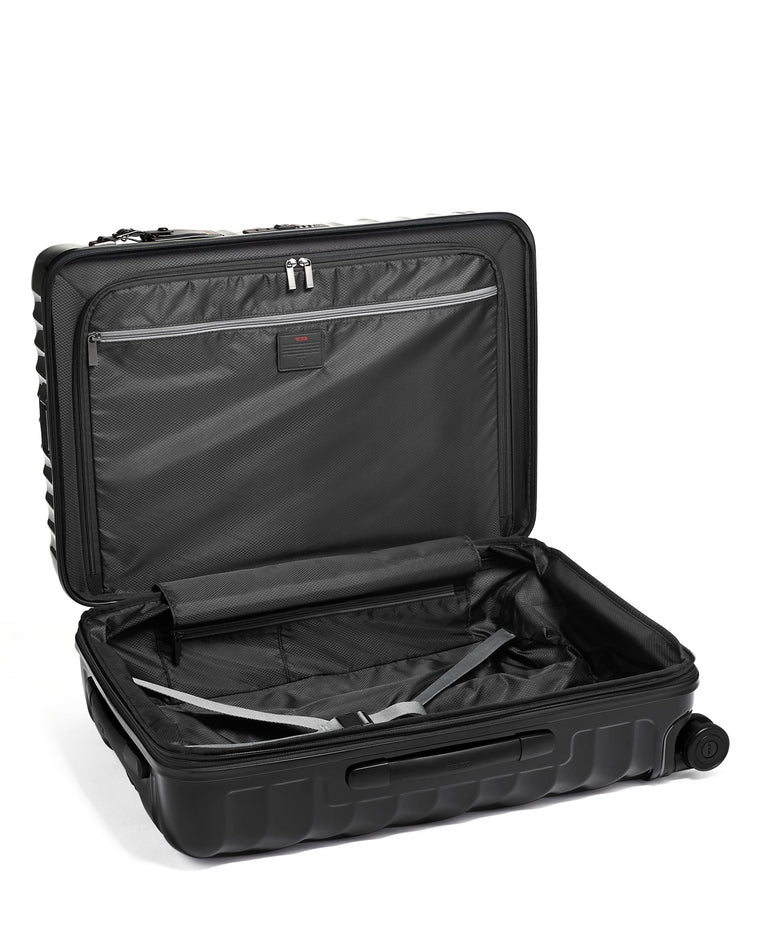 Tumi 19 Degree Short Trip Expandable 4 Wheeled Packing Case Medium Luggage