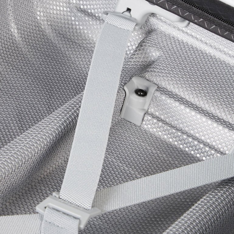 Samsonite Proxis Expandable Spinner Carry-On Luggage