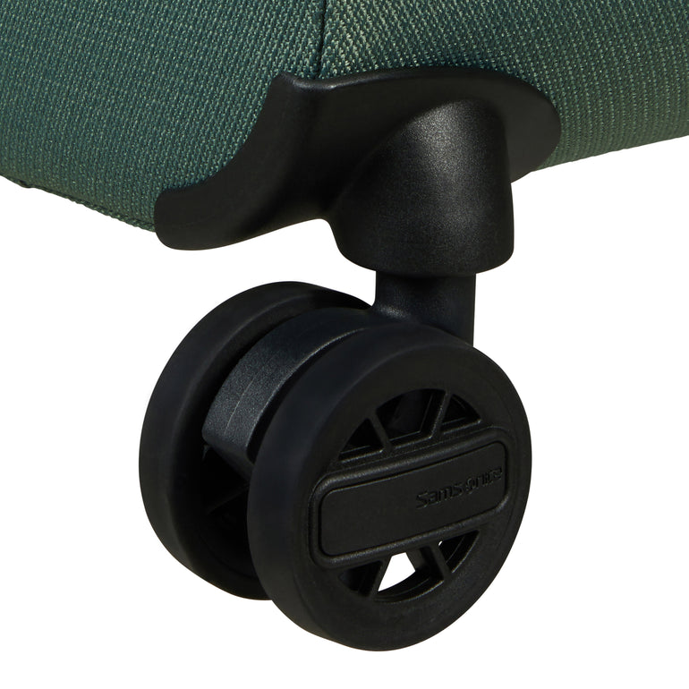 Samsonite Vacay Spinner Carry-On Luggage