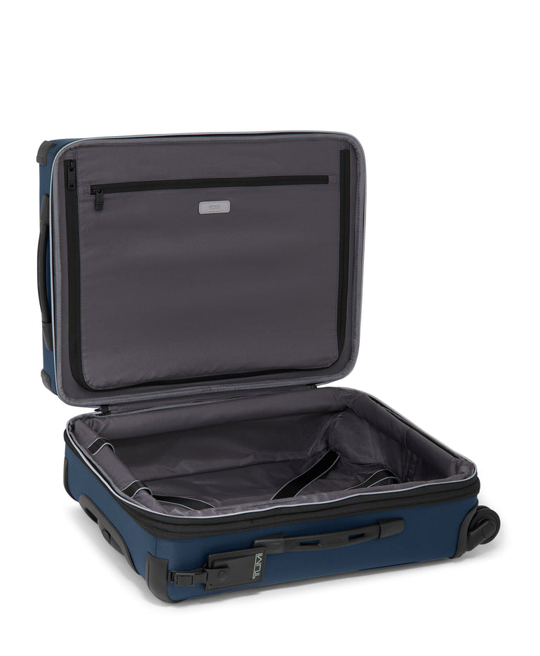 Tumi Aerotour Continental Expandable 4 Wheeled Carry-On Luggage