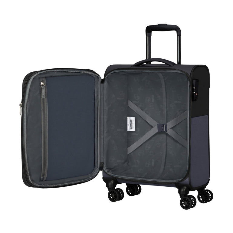 American Tourister Daring Dash Spinner Expandable Carry-On Luggage
