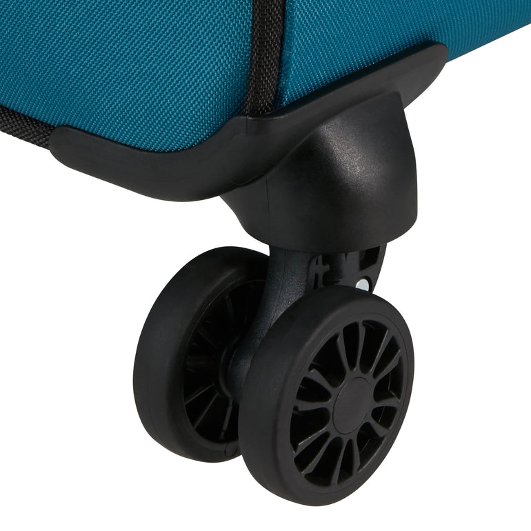 American Tourister Daring Dash Spinner Expandable Carry-On Luggage