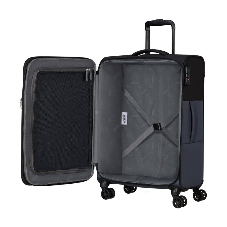 American Tourister Daring Dash Spinner Expandable Medium Luggage