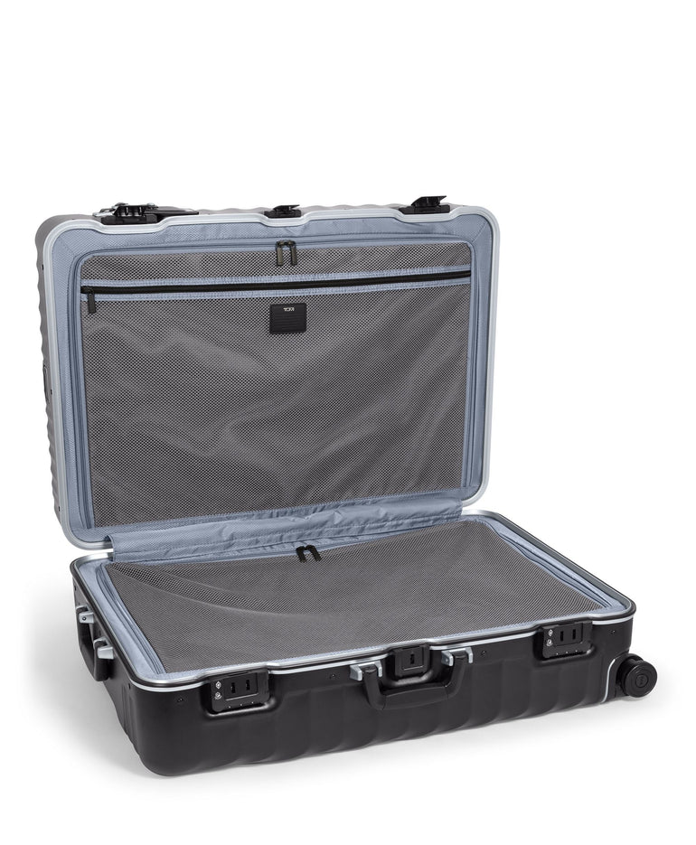 Tumi 19 Degree Frame Extended Trip 4 Wheeled Packing Case Large Luggage