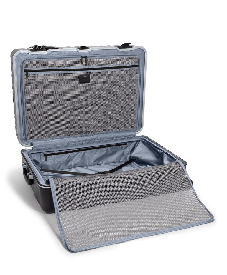 Tumi 19 Degree Frame Extended Trip 4 Wheeled Packing Case Large Luggage