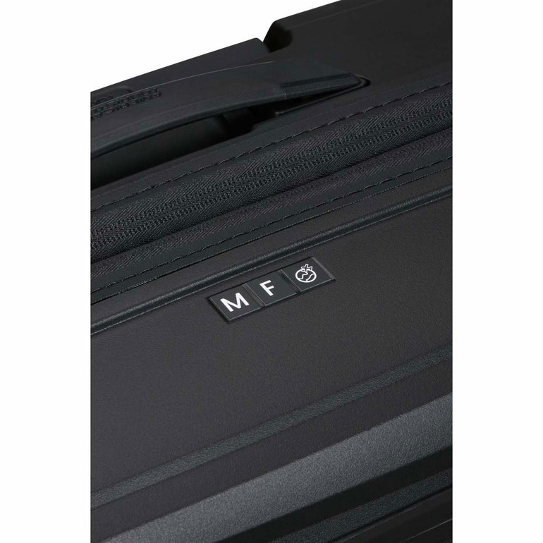 American Tourister Fastforward Expandable Spinner Carry-On Luggage