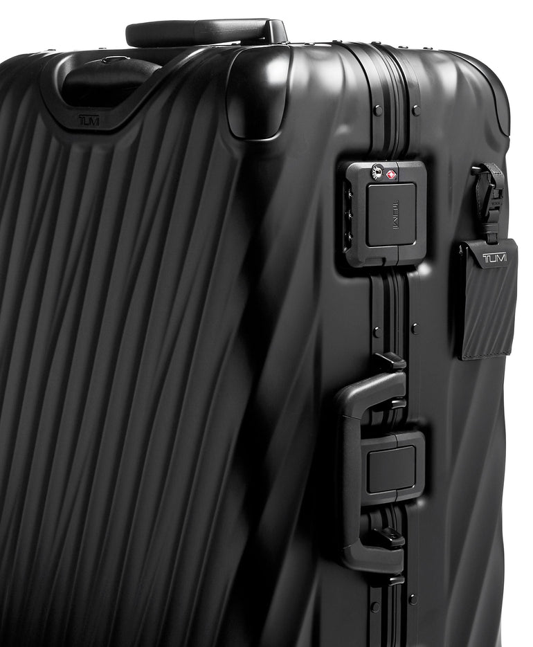 Tumi 19 Degree Aluminum Short Trip Packing Case Medium Luggage