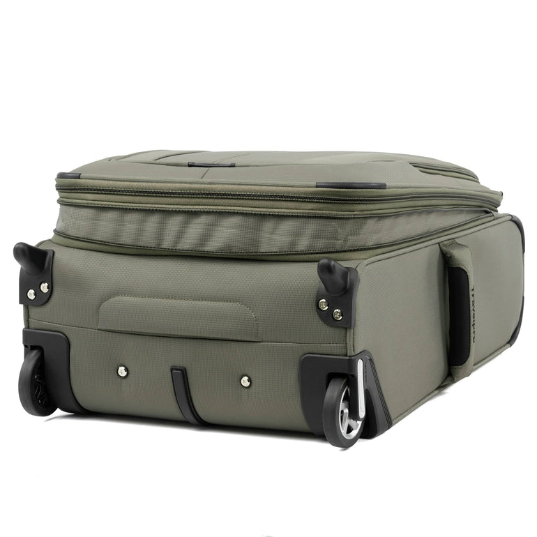Travelpro Maxlite 5 International Carry-On Rollaboard Luggage
