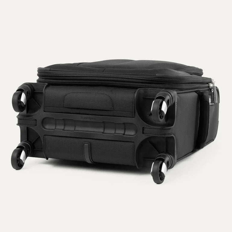 Travelpro Maxlite 5 International Carry-On Spinner Luggage