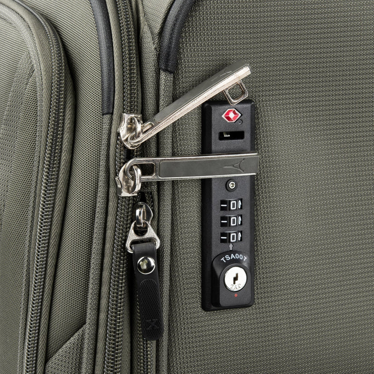 Travelpro Maxlite 5 International Carry-On Spinner Luggage