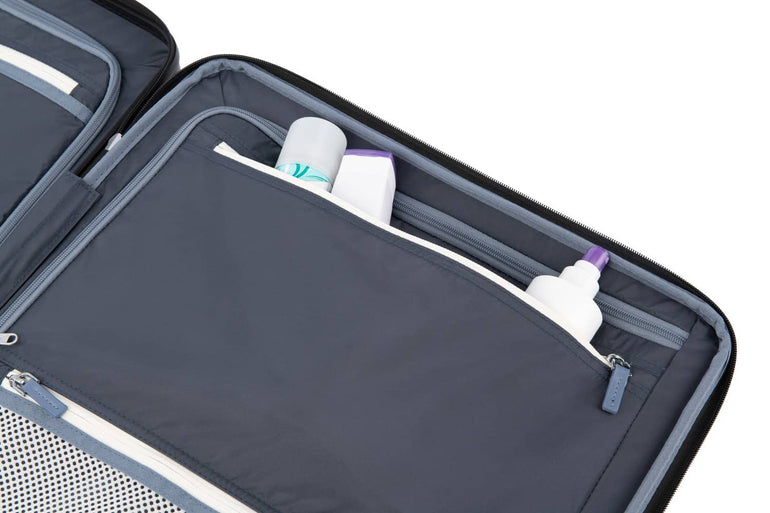 Travelpro Platinum® Elite Medium Check-In Expandable Hardside Spinner Luggage