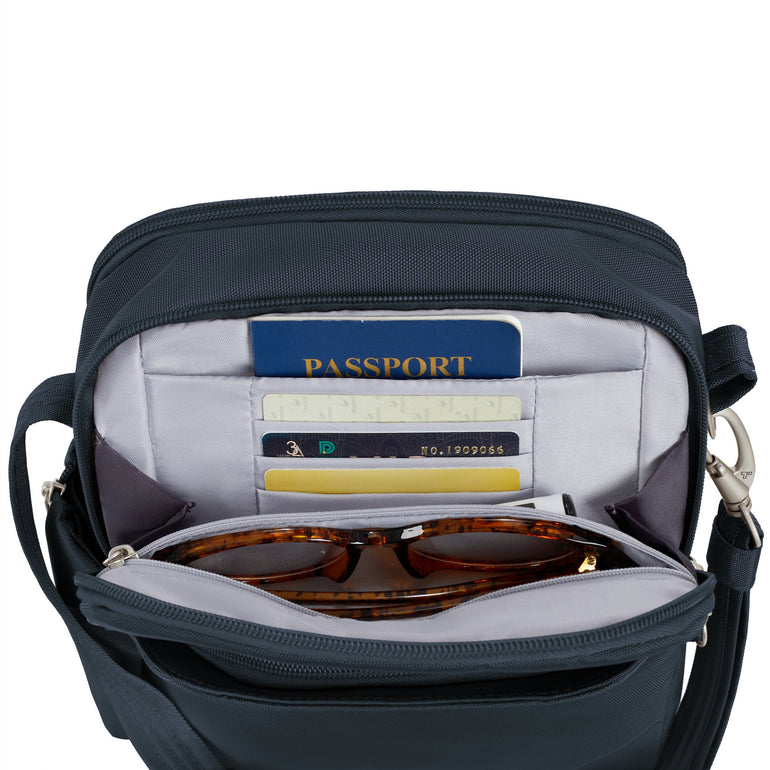 Travelon Anti-Theft Classic Travel Bag