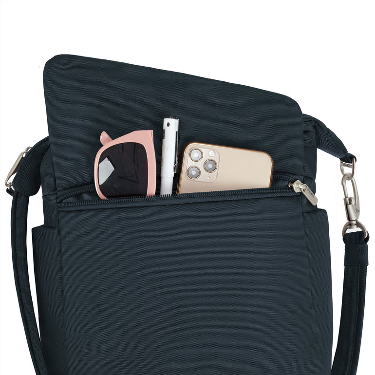 Travelon Anti-Theft Classic Messenger Bag (RFID Blocking)