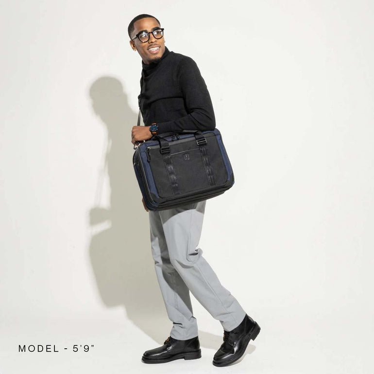 Travelpro Altitude Full Expansion Brief