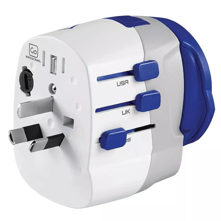 Go Travel Worldwide Adaptor + USB-A & USB-C