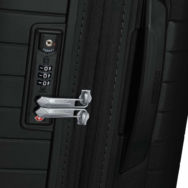 American Tourister Fastforward Expandable Spinner Carry-On Luggage