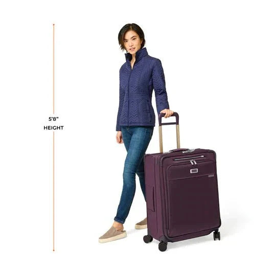 Briggs & Riley Baseline Medium Expandable Spinner Luggage