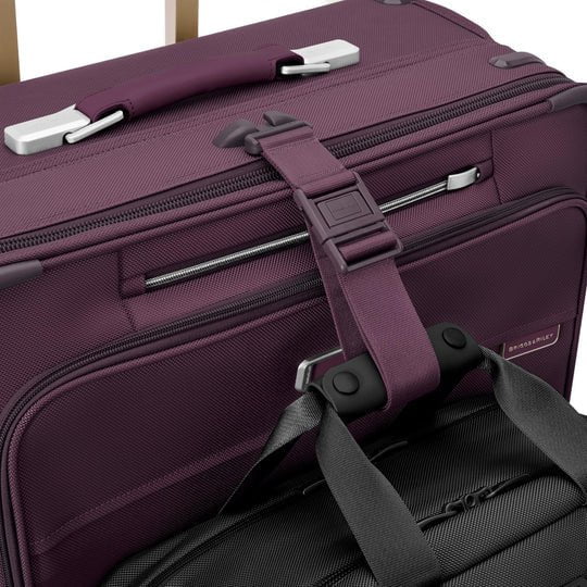 Briggs & Riley NEW Baseline Medium Expandable Spinner Luggage