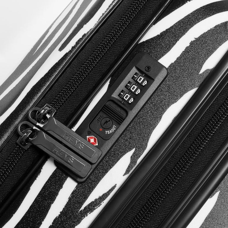 Heys EZ Fashion 21" Carry-On Luggage