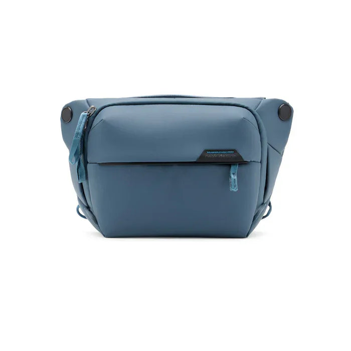 Peak Design Everyday Sling 3L