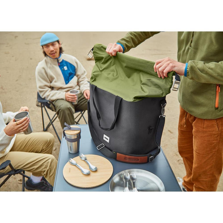 Black + Blum Insulated Cooler Bag - 25L