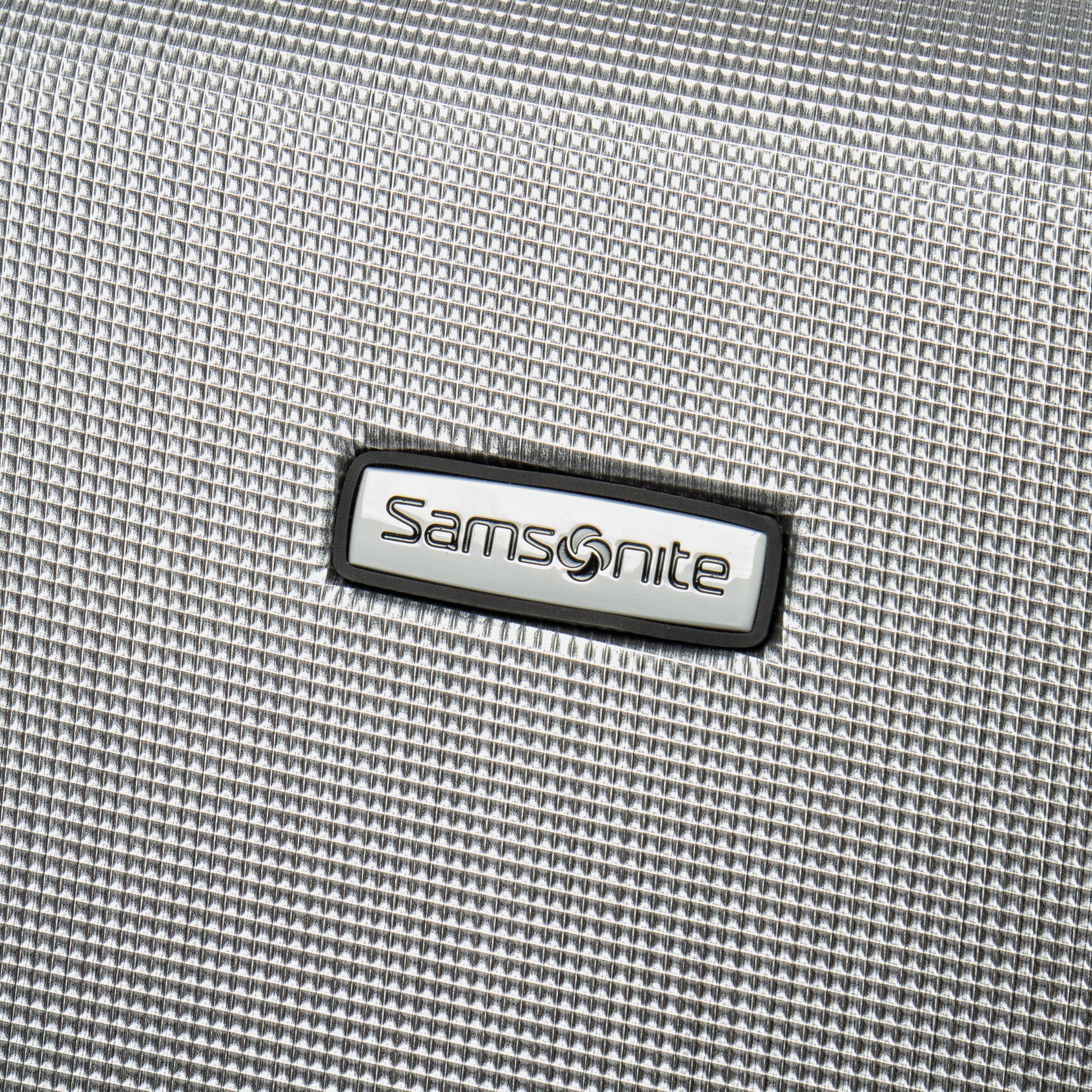 Samsonite Omni 3.0 Medium Spinner Expandable Luggage