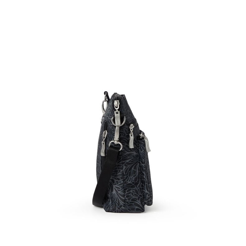 Baggallini Modern Pocket Crossbody