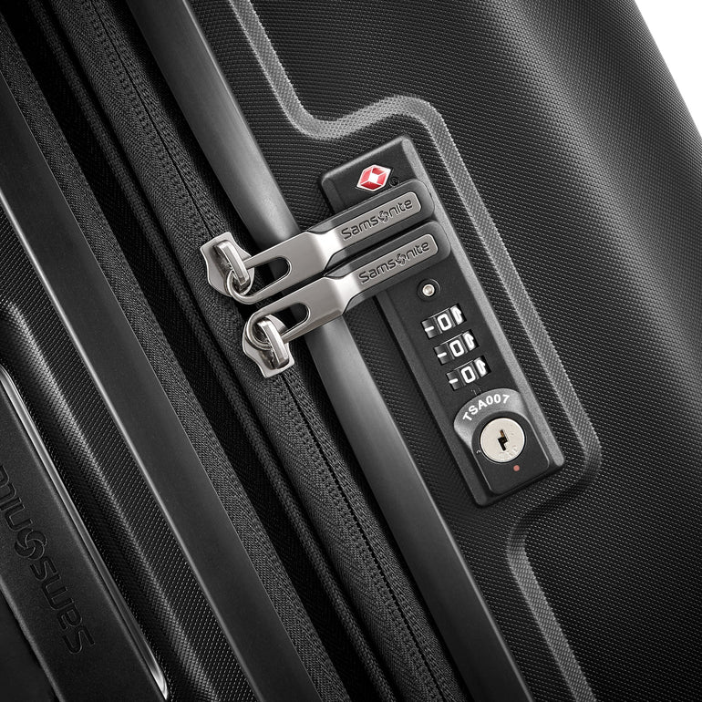 Samsonite Outline Pro Medium Expandable Spinner Luggage