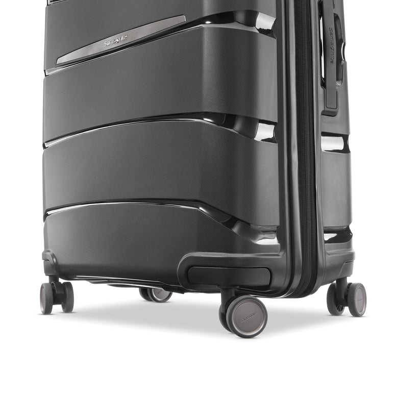 Samsonite Outline Pro Medium Expandable Spinner Luggage