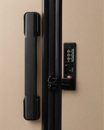 Db Ramverk Carry-On Luggage
