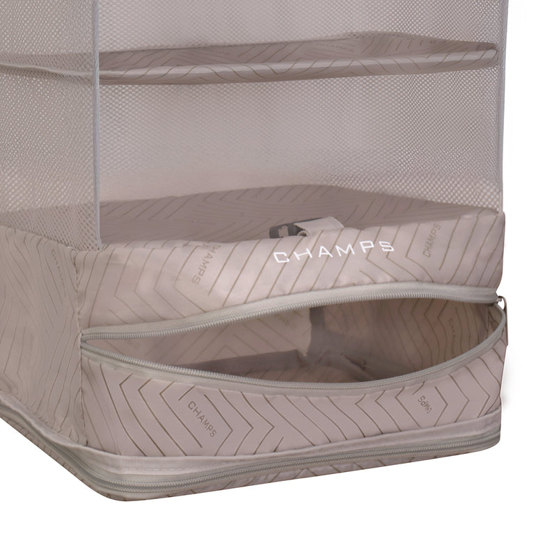 Champs Vintage Travel Closet