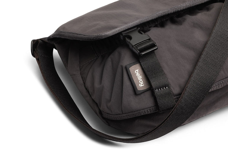 Bellroy Cinch Mini Messenger