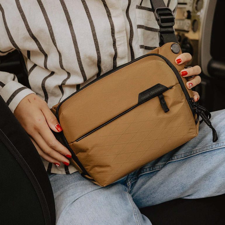 Peak Design Everyday Sling 3L