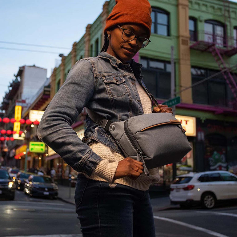 Peak Design Everyday Sling 3L
