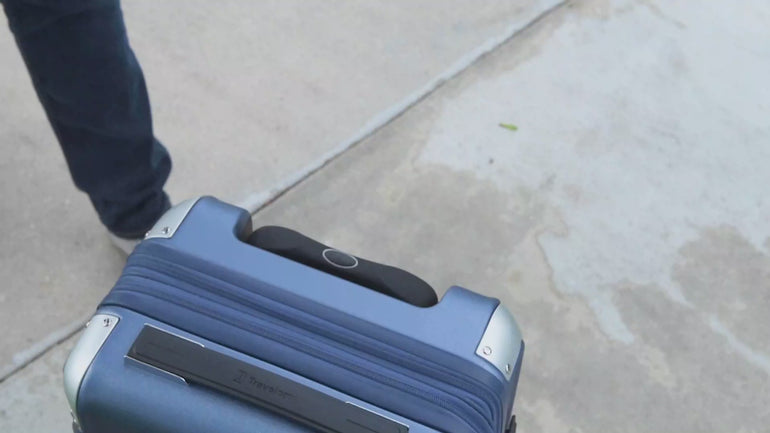 Travelpro Platinum® Elite Medium Check-In Expandable Hardside Spinner Luggage
